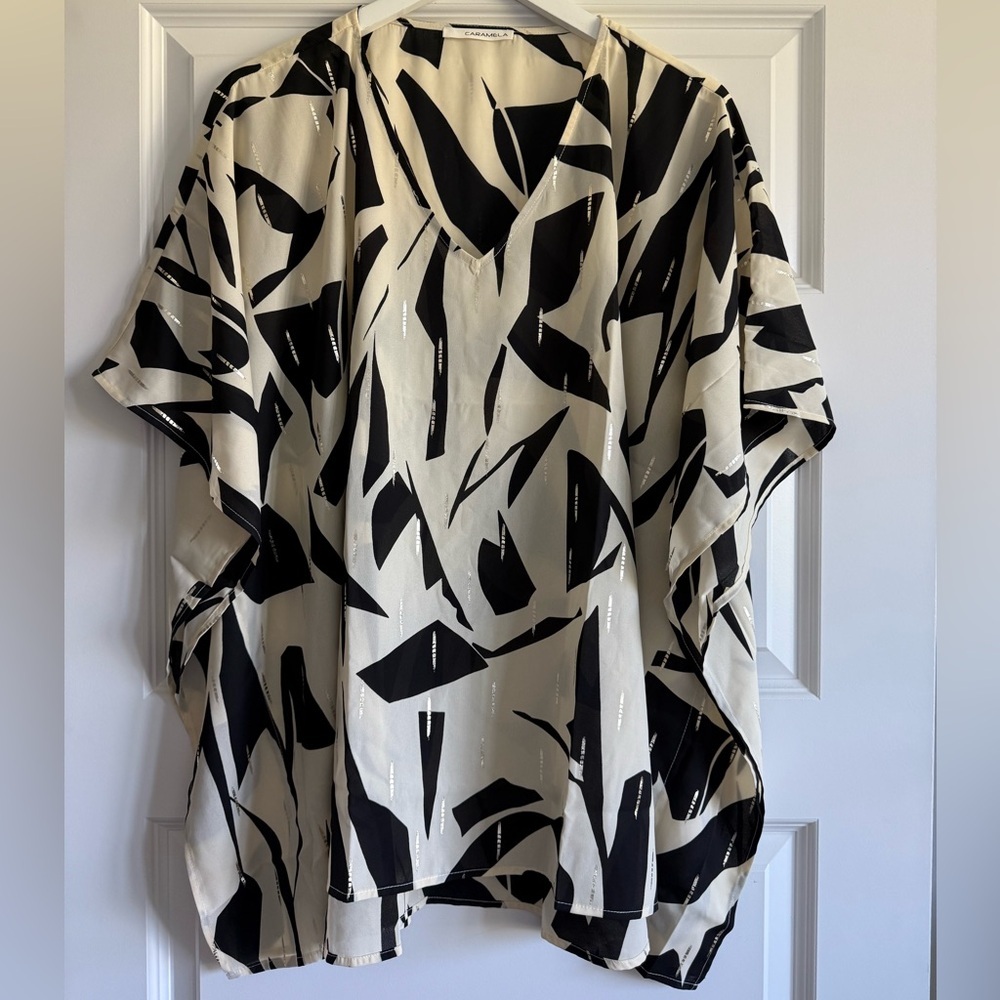 NWOT Carmela Swim Cover Up